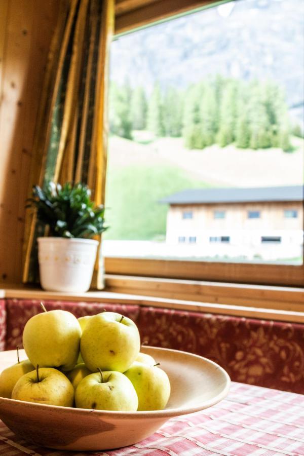 B&B - Hotel Ciasa Rue Blanch ซานกัสซิอาโน ภายนอก รูปภาพ
