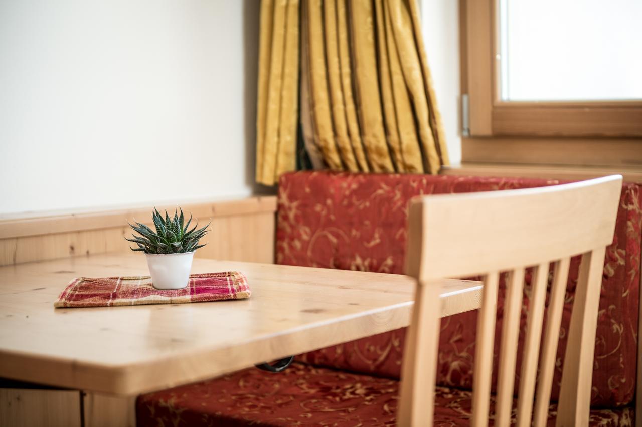 B&B - Hotel Ciasa Rue Blanch ซานกัสซิอาโน ภายนอก รูปภาพ